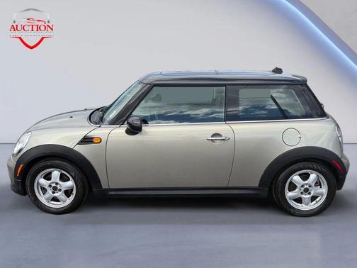 2011 MINI Cooper Base