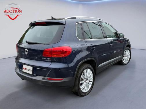 2013 Volkswagen Tiguan 2.0T SE 4MOTION