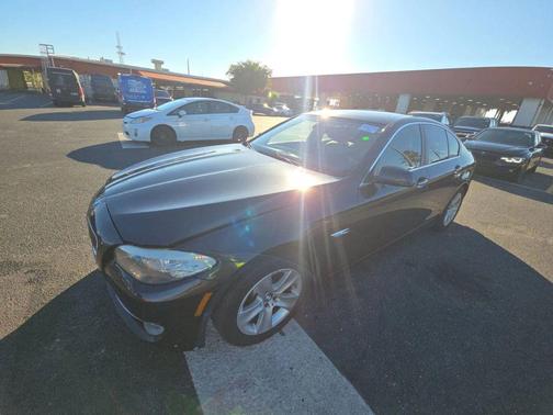 2012 BMW 528 528i Sedan 4D