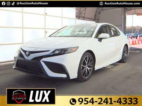 2023 Toyota Camry SE