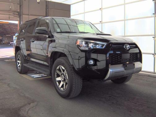 2024 Toyota 4Runner TRD Off Road