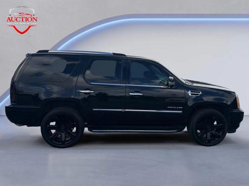 2013 Cadillac Escalade Luxury