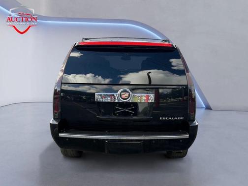 2013 Cadillac Escalade Luxury