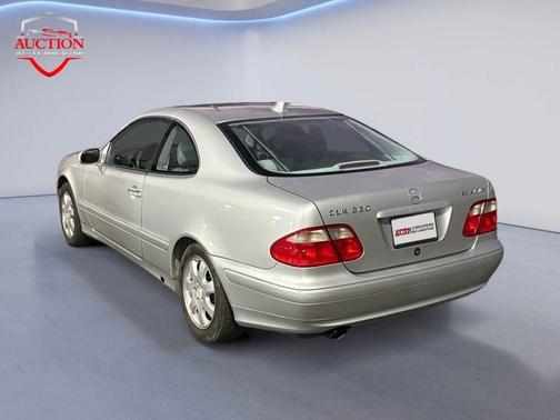 2000 Mercedes-Benz CLK-Class 320