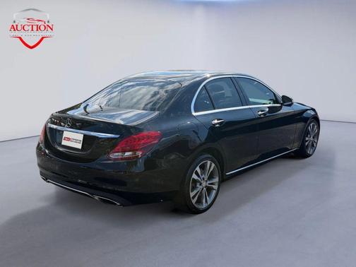 2015 Mercedes-Benz C-Class C 300 Sedan 4D