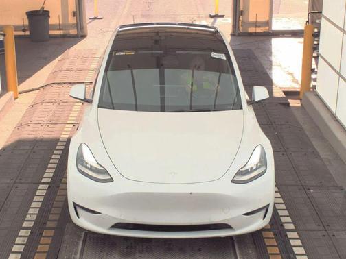 2020 Tesla Model Y Performance Sport Utility 4D