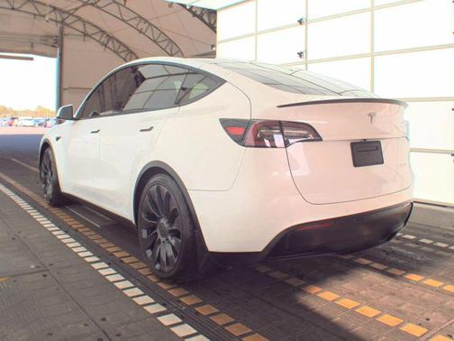 2020 Tesla Model Y Performance Sport Utility 4D