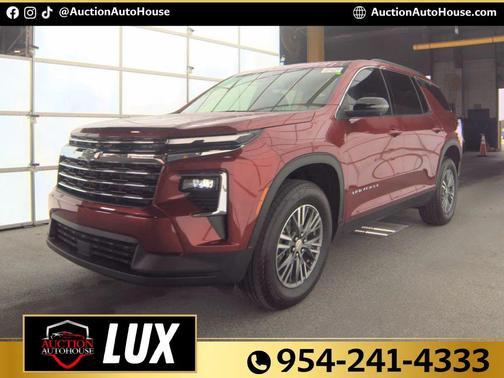 2025 Chevrolet Traverse LT