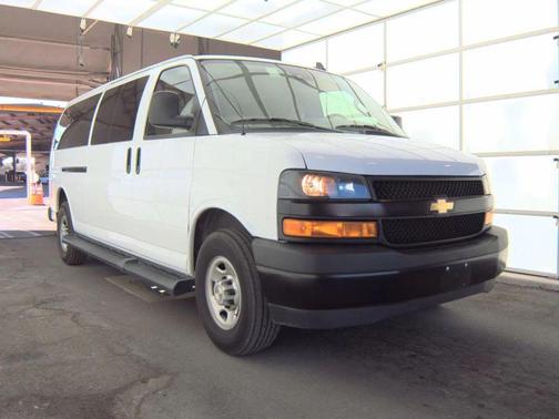 2023 Chevrolet Express 3500 RWD 3500 Extended Wheelbase LS