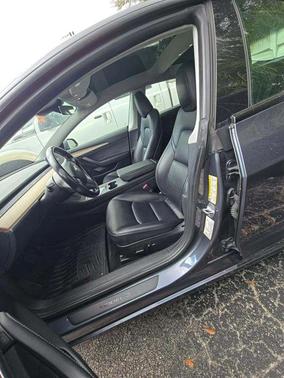 2023 Tesla Model 3 Standard Range