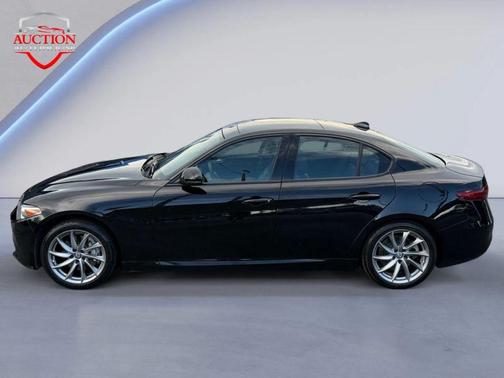 2017 Alfa Romeo Giulia Ti