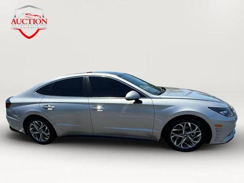 Shimmering Silver Pearl 2021 Hyundai SONATA SEL