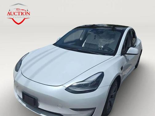 White 2021 Tesla Model 3 Standard Range Plus