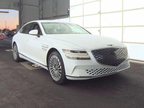 2024 Genesis Electrified G80 Advanced