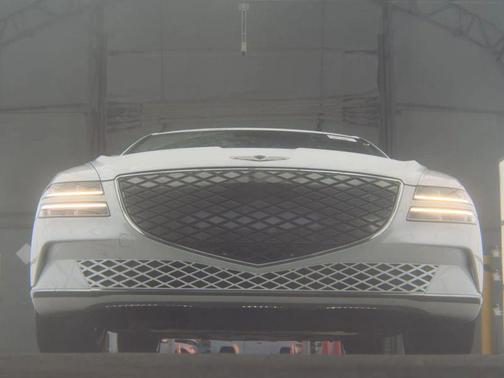 2024 Genesis Electrified G80 Advanced