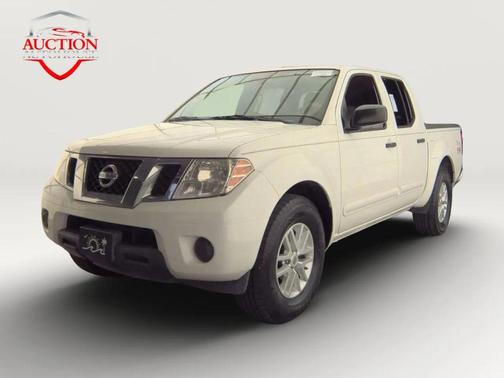 Glacier White 2015 Nissan Frontier SV