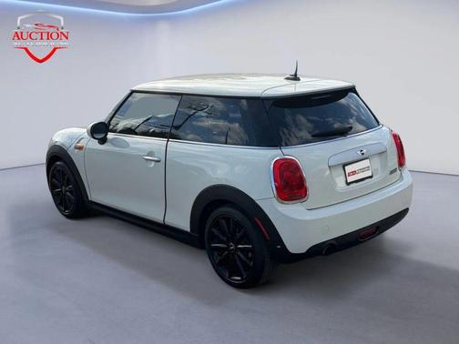 2014 MINI Hardtop Cooper