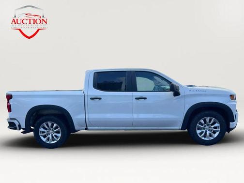 Summit White 2021 Chevrolet Silverado 1500 Custom