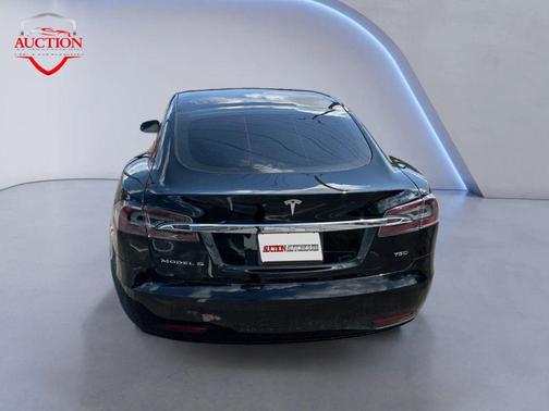 Black 2018 Tesla Model S 75D