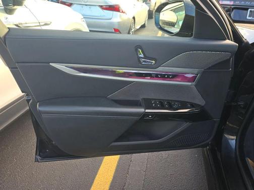 2025 BMW 740 740i Sedan 4D