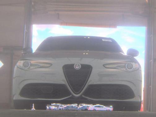 2019 Alfa Romeo Giulia Sport