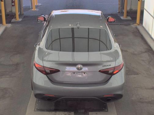 2019 Alfa Romeo Giulia Sport