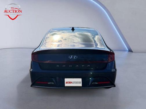 2021 Hyundai SONATA SE