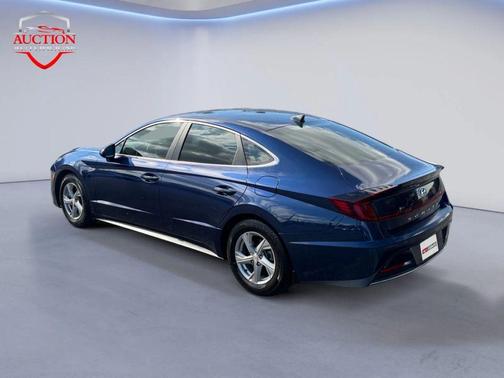 2021 Hyundai SONATA SE