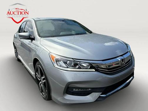 Lunar Silver Metallic 2017 Honda Accord Sport