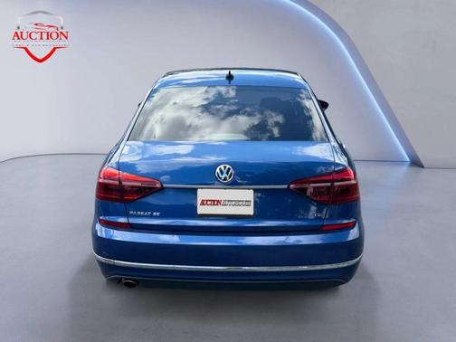 2017 Volkswagen Passat 1.8T SE