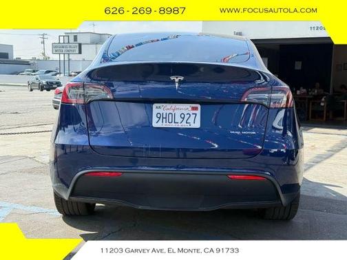2023 Tesla Model Y Long Range