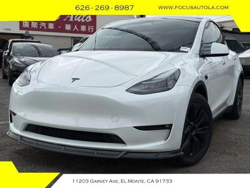 2025 Tesla Model Y Long Range
