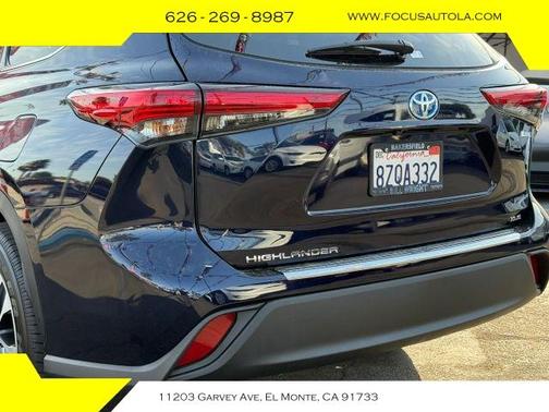 2022 Toyota Highlander Hybrid XLE