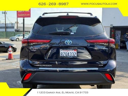 2022 Toyota Highlander Hybrid XLE