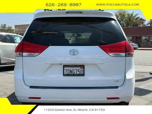 2014 Toyota Sienna LE