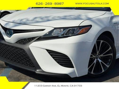 2019 Toyota Camry Hybrid SE