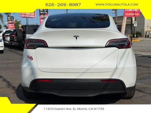 2024 Tesla Model Y Long Range