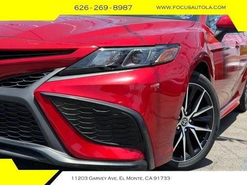 2021 Toyota Camry SE