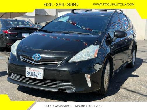 2014 Toyota Prius v Three