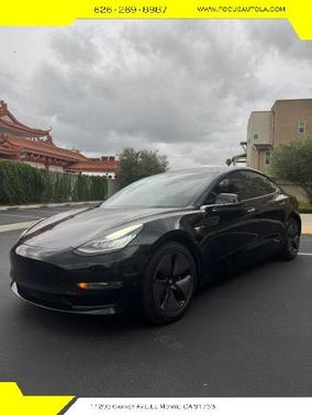 2019 Tesla Model 3 Standard Range Plus