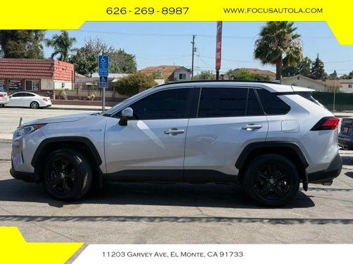2021 Toyota RAV4 Hybrid XLE
