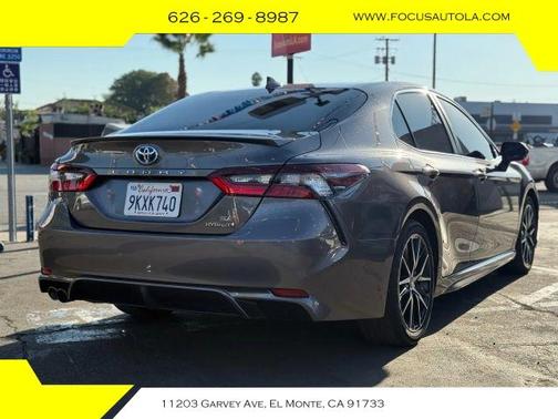 2024 Toyota Camry Hybrid SE