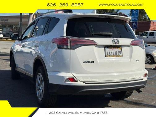 2017 Toyota RAV4 LE