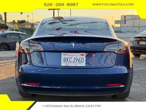 2019 Tesla Model 3 Standard Range Plus