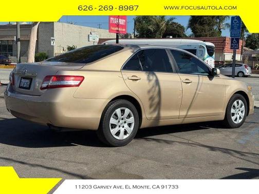 2011 Toyota Camry LE