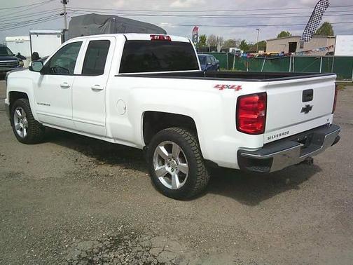 Summit White 2015 Chevrolet Silverado 1500 1LT