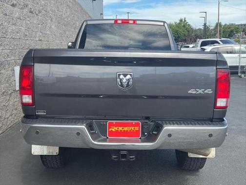 2017 RAM 3500 Tradesman Crew Cab 4x4 8' Box