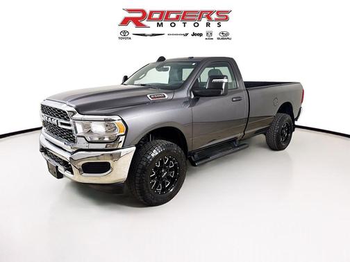 2024 RAM 2500 Tradesman Regular Cab 4x4 8' Box