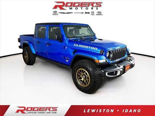 2024 Jeep Gladiator Sport S