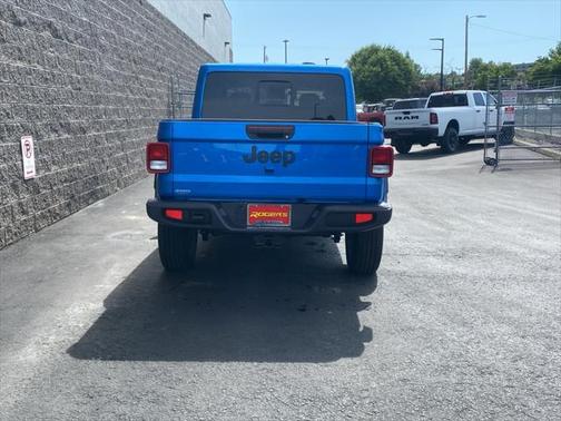 2025 Jeep Gladiator Sport S